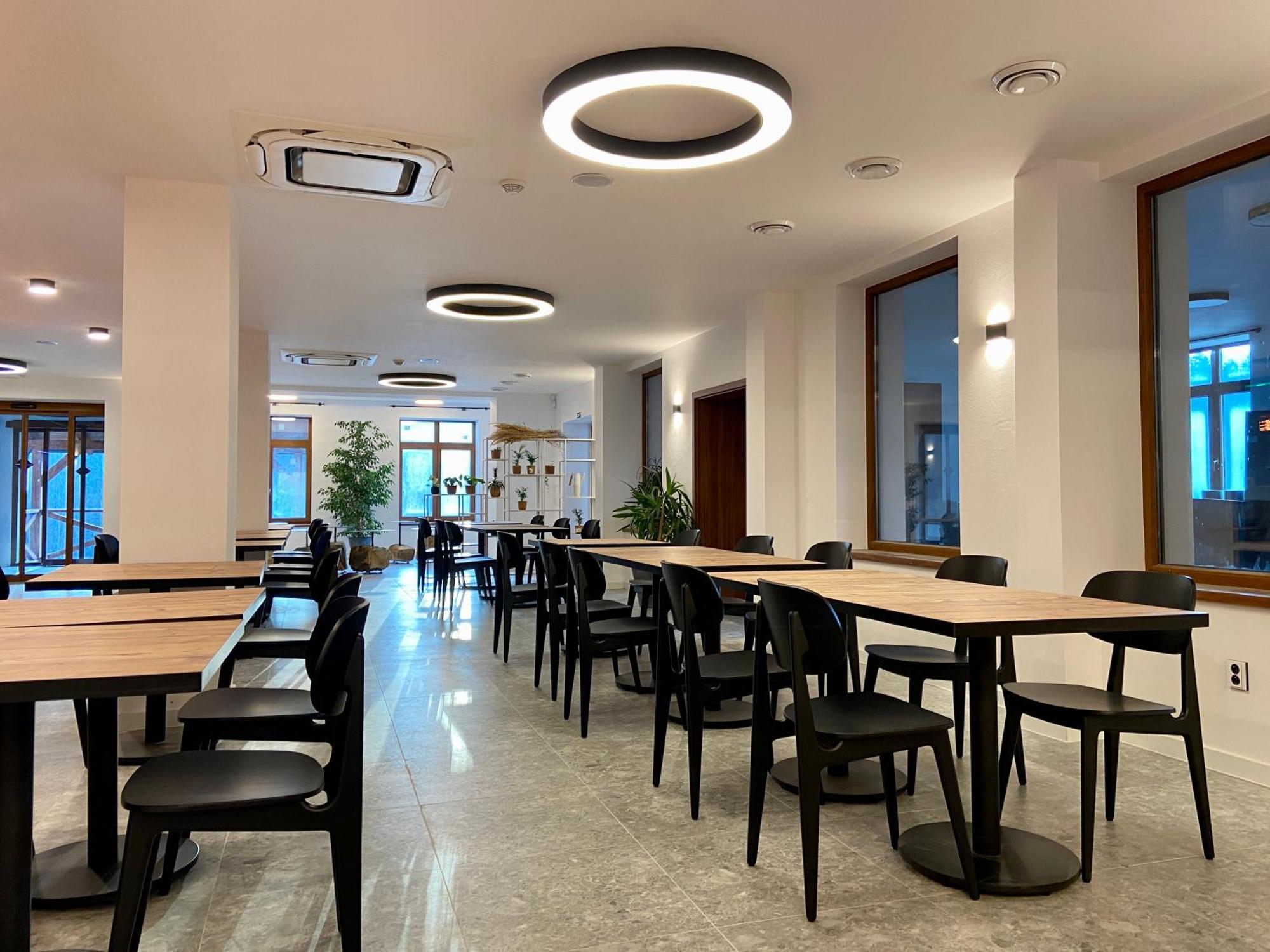 Wellness Hotel Zavadilka Prostredni Becva Exterior photo