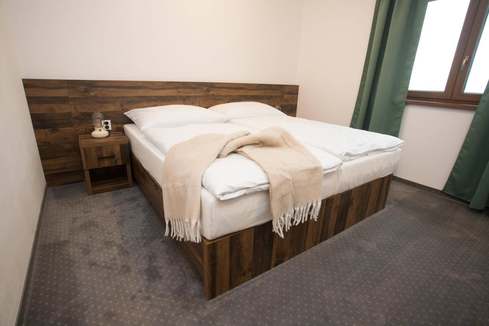 Wellness Hotel Zavadilka Prostredni Becva Exterior photo