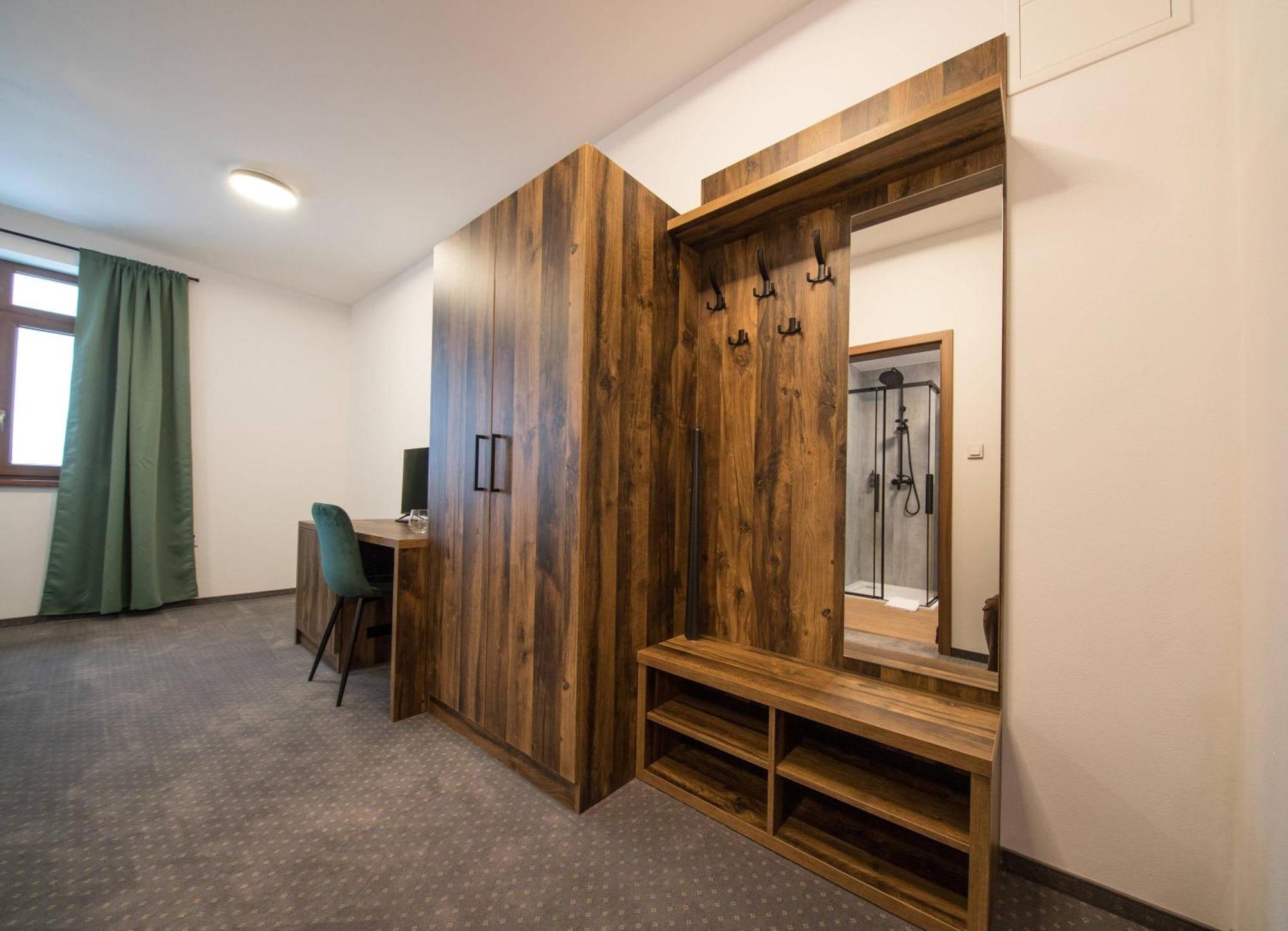 Wellness Hotel Zavadilka Prostredni Becva Exterior photo