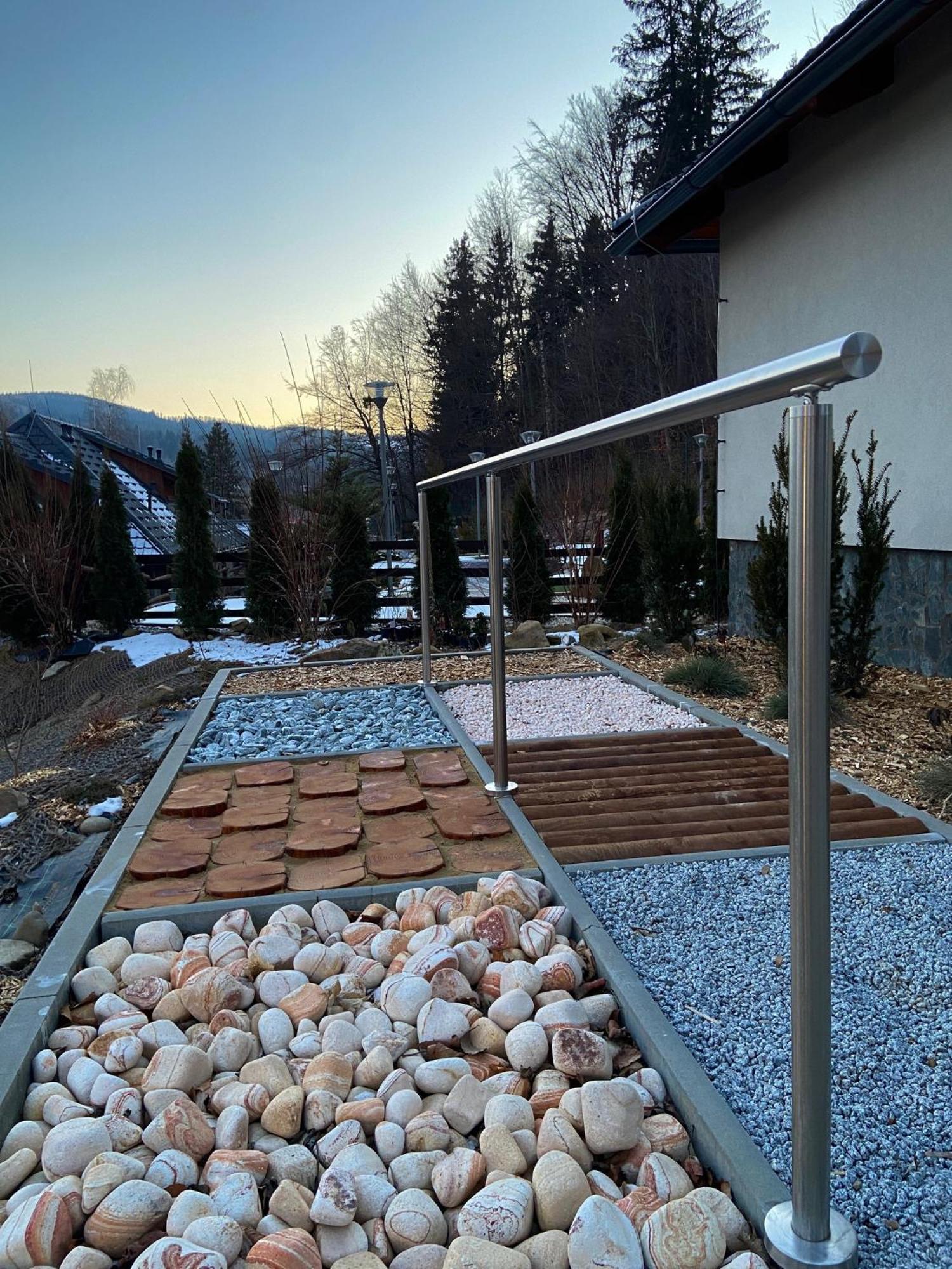 Wellness Hotel Zavadilka Prostredni Becva Exterior photo
